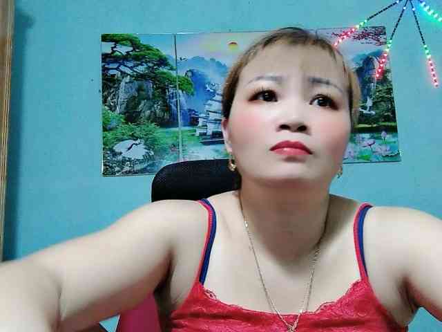 Linhanhsex2k webcam