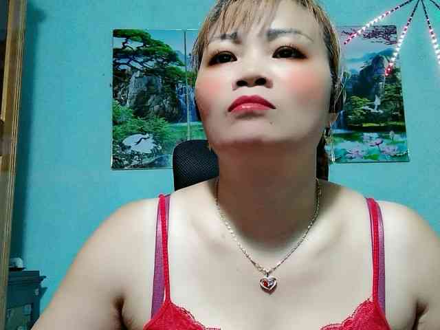 Linhanhsex2k webcam