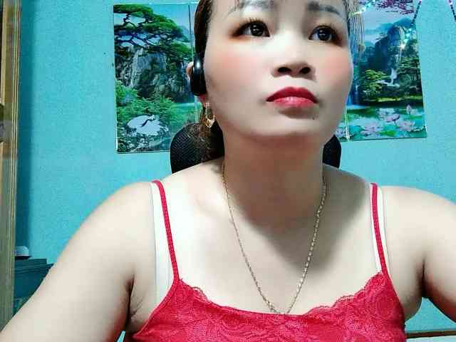 Linhanhsex2k webcam