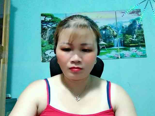 Linhanhsex2k webcam
