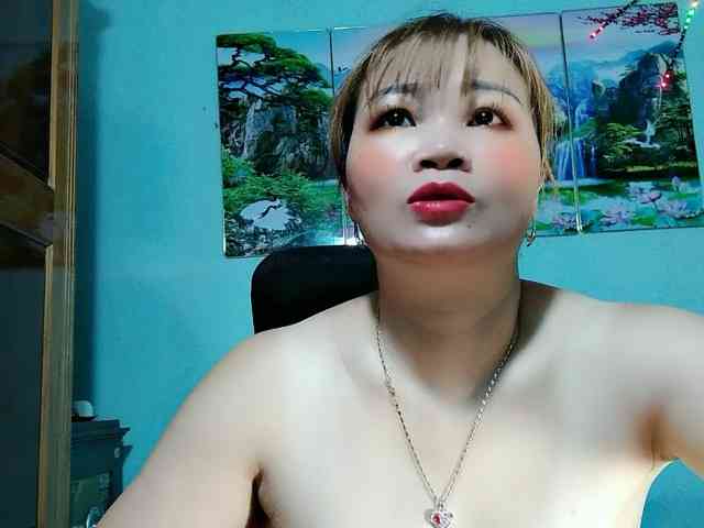 Linhanhsex2k webcam