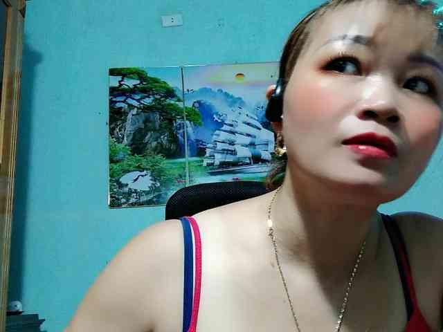 Linhanhsex2k webcam