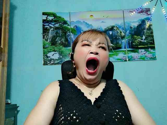 Linhanhsex2k webcam