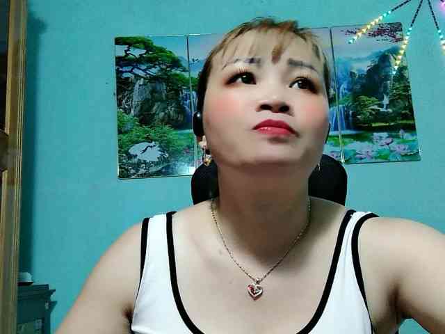 Linhanhsex2k webcam