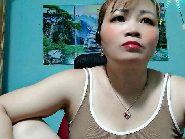 Linhanhsex2k webcam