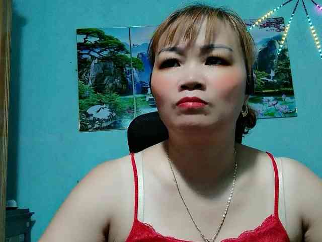 Linhanhsex2k webcam