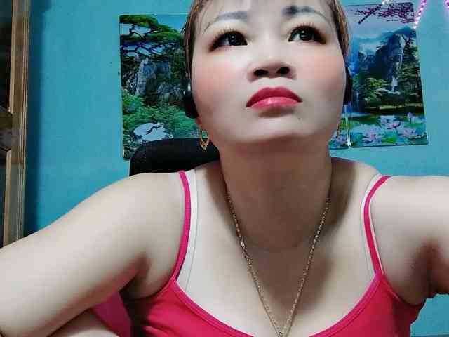 Linhanhsex2k webcam