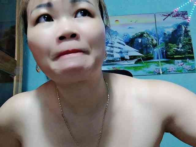 Linhanhsex2k webcam