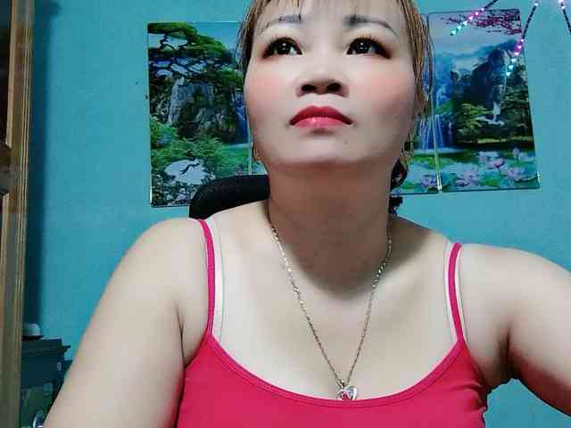 Linhanhsex2k webcam