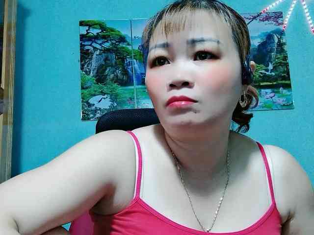 Linhanhsex2k webcam
