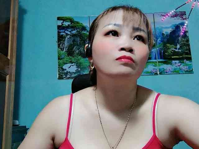 Linhanhsex2k webcam