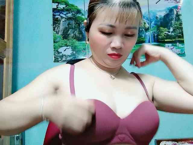 Linhanhsex2k webcam