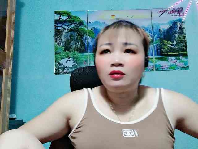 Linhanhsex2k webcam
