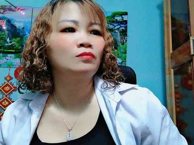 Linhanhsex2k Live Webcam on {site_name}