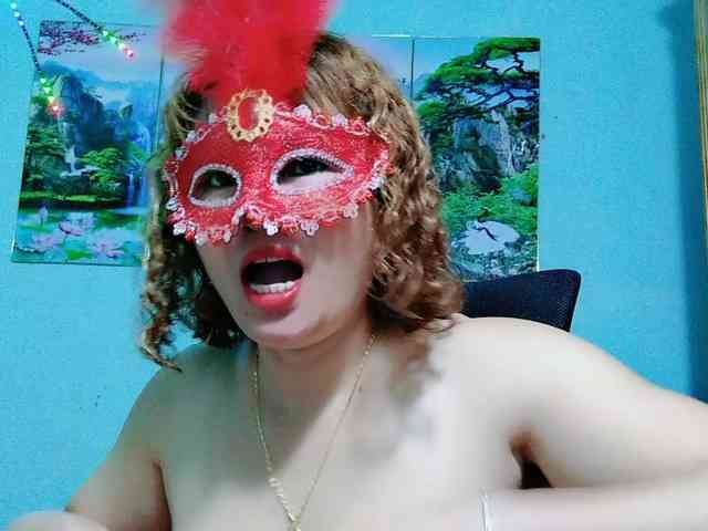 Linhanhsex2k Live Webcam on BongaCams