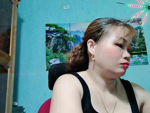 Linhanhsex2k webcam