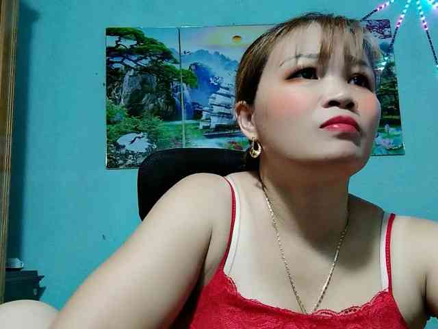 Linhanhsex2k webcam
