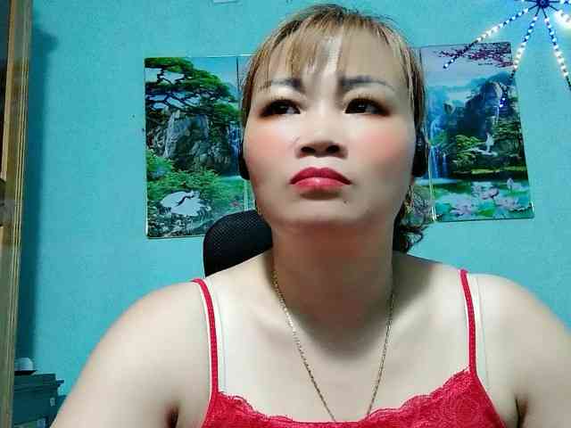 Linhanhsex2k webcam