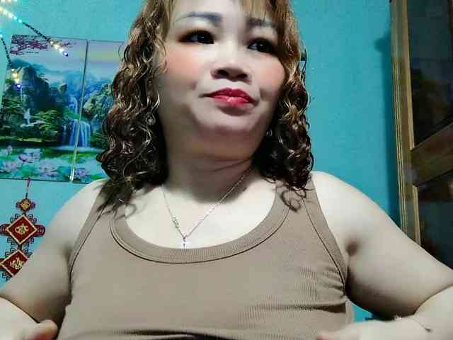 Linhanhsex2k Live Webcam on BongaCams