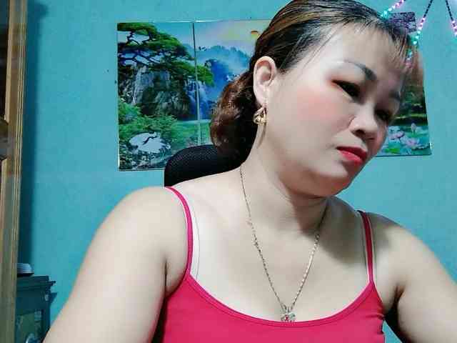 Linhanhsex2k webcam