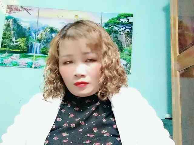 Linhanhsex2k webcam