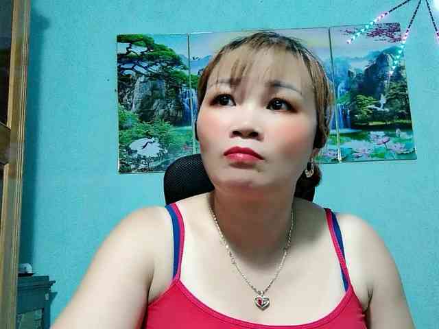 Linhanhsex2k webcam