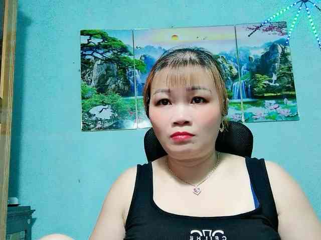 Linhanhsex2k webcam