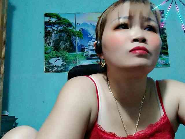 Linhanhsex2k webcam