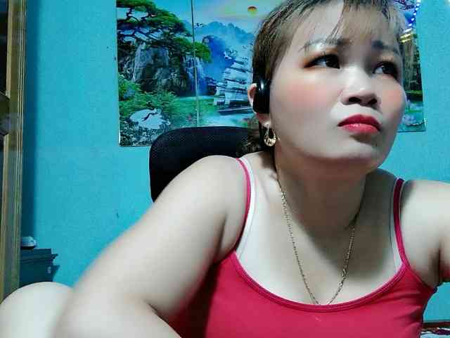 Linhanhsex2k webcam