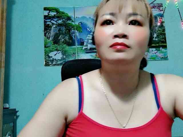 Linhanhsex2k webcam