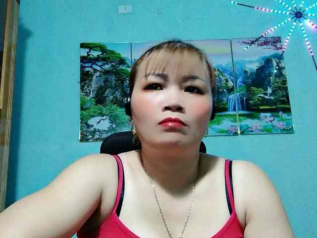 Linhanhsex2k webcam