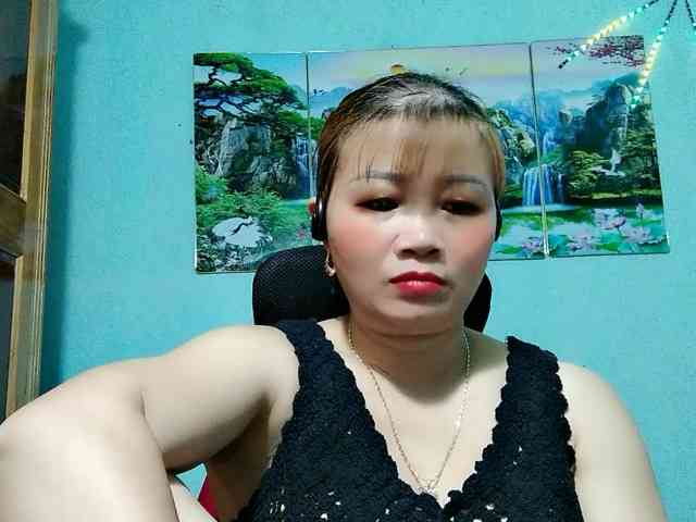 Linhanhsex2k Live Webcam on BongaCams