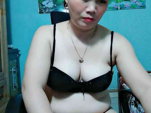 Linhanhsex2k webcam