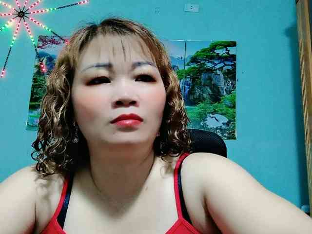 Linhanhsex2k webcam