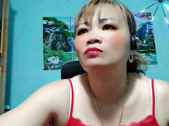 Linhanhsex2k webcam