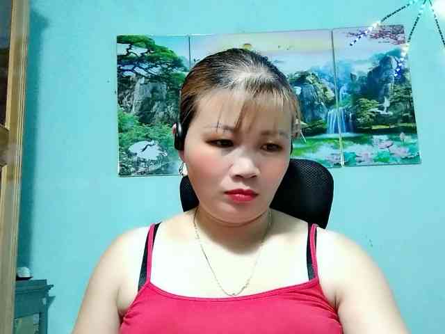 Linhanhsex2k webcam