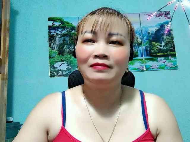 Linhanhsex2k webcam