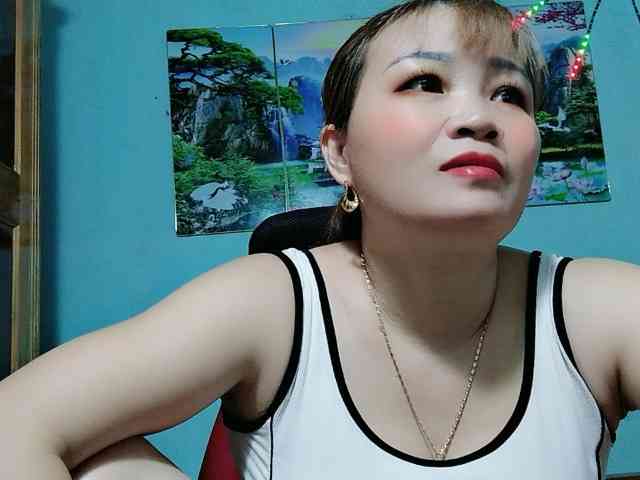Linhanhsex2k webcam