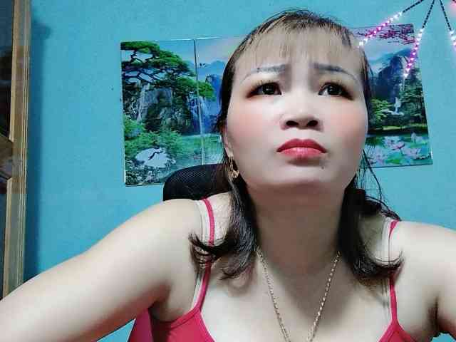 Linhanhsex2k webcam
