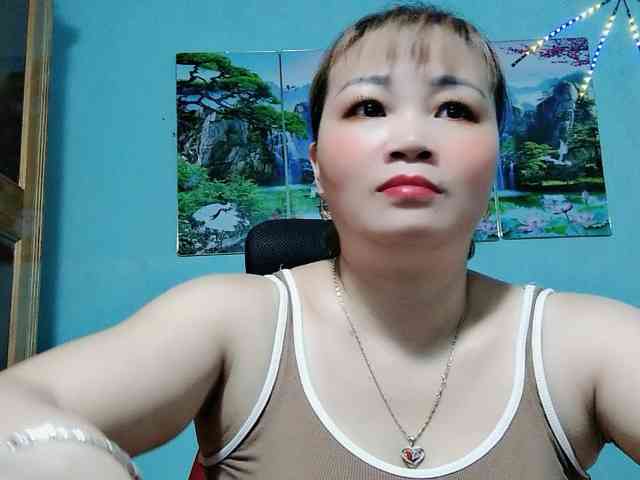 Linhanhsex2k webcam