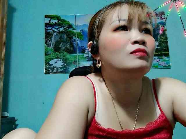 Linhanhsex2k webcam