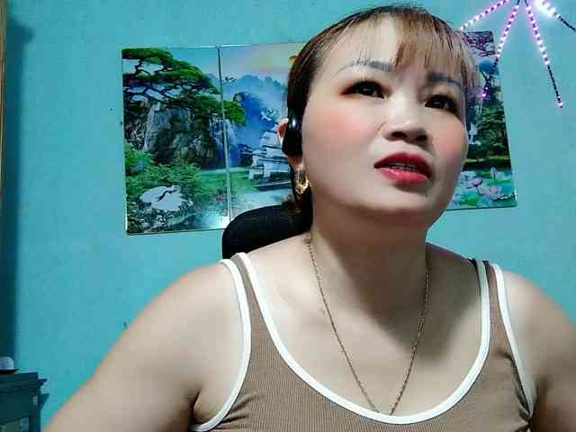 Linhanhsex2k webcam