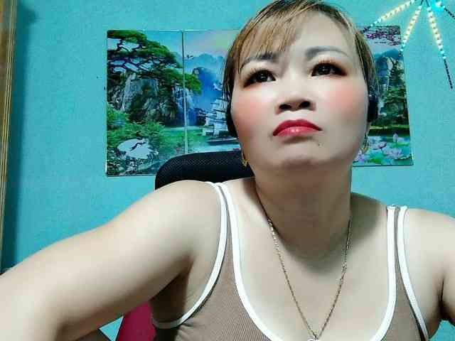 Linhanhsex2k webcam