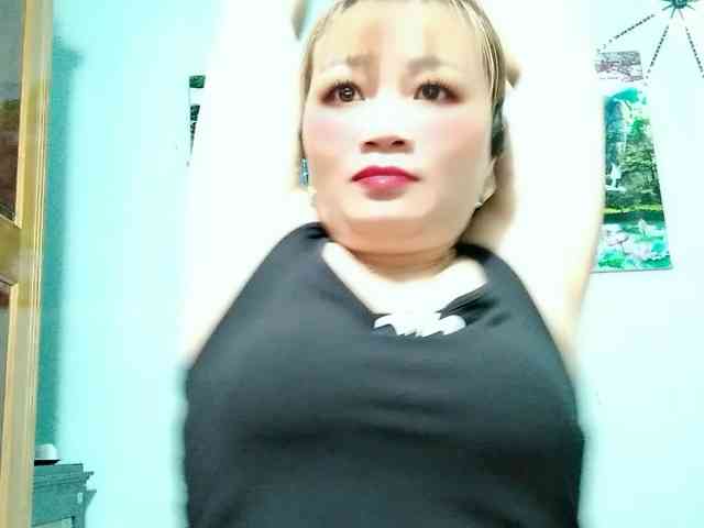 Linhanhsex2k webcam