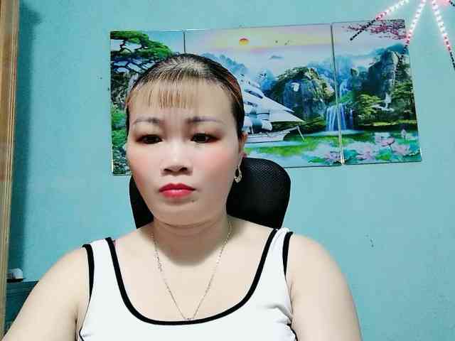 Linhanhsex2k webcam