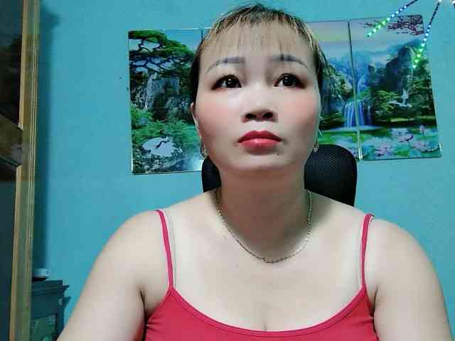 Linhanhsex2k webcam