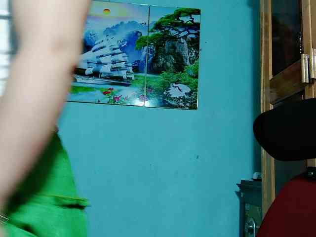 Linhanhsex2k webcam