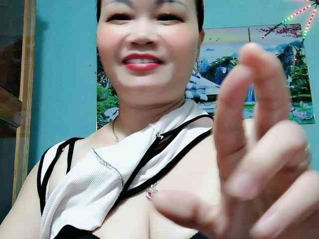 Linhanhsex2k webcam