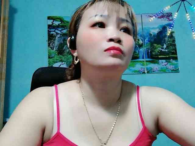 Linhanhsex2k webcam