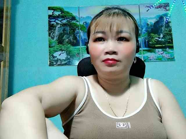 Linhanhsex2k webcam